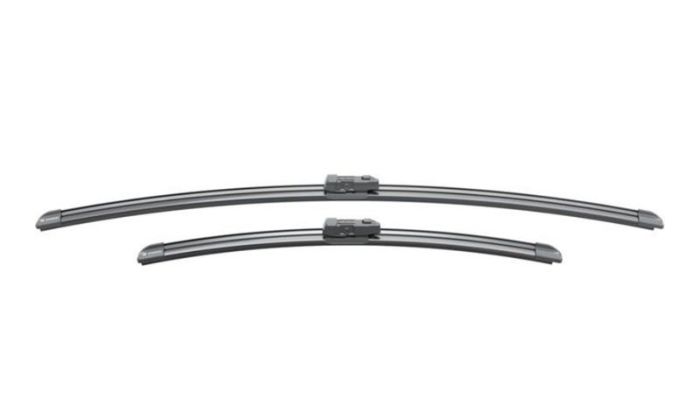 Склоочисник BOSCH Aerotwin безкаркасний комплект 700/450мм (3 397 014 027)