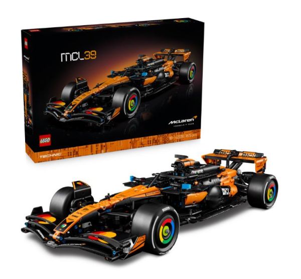 Конструктор LEGO Technic Автомобіль McLaren MCL39 F1