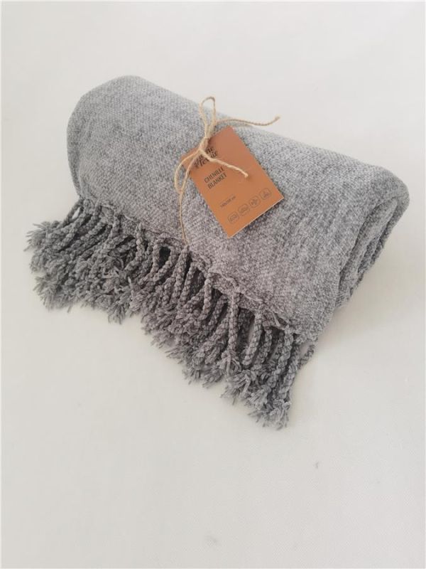 Плед ARDESTO Chenille 140х190см, 100% поліестер, сірий темний