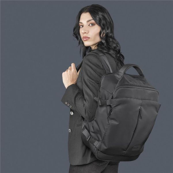 Рюкзак дорожній Tucano TUGO Premium CABIN 16", 23л, чорний
