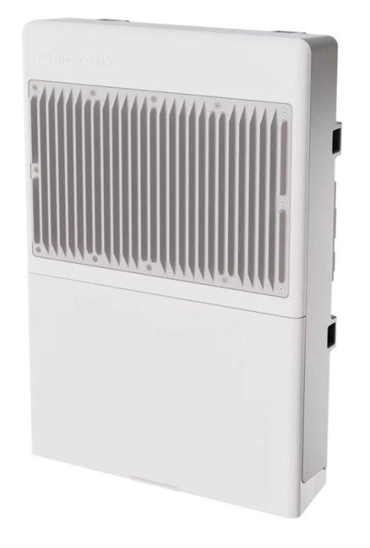 Комутатор MikroTik Cloud Smart Switch CSS610-8P-2S+OUT